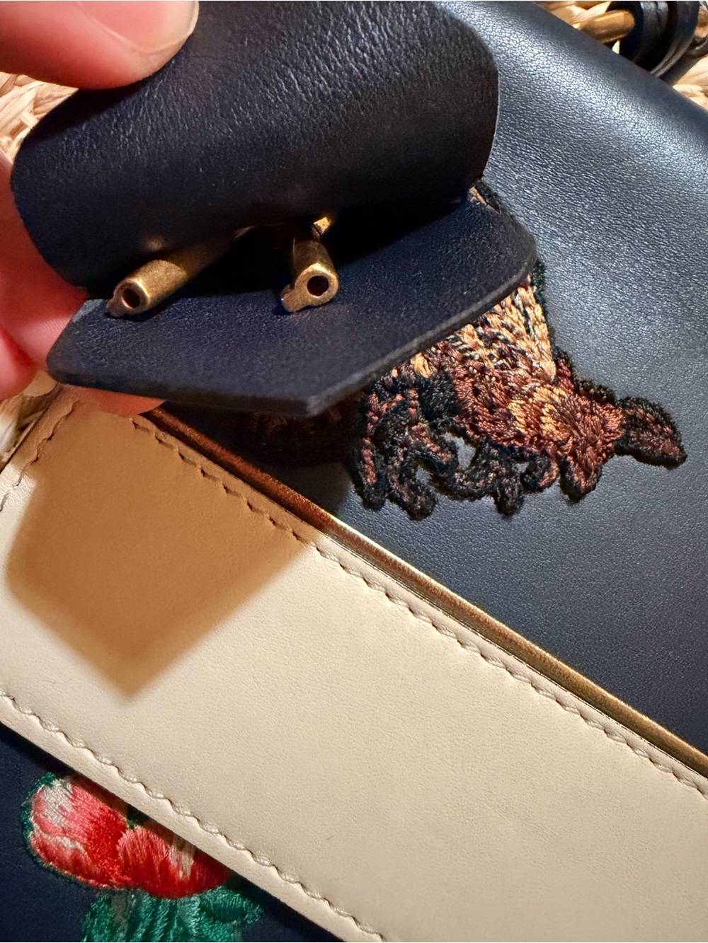 Gucci Blue Leather Striped Embroidered Riche Shoulder Bag - Picture 4 of 16